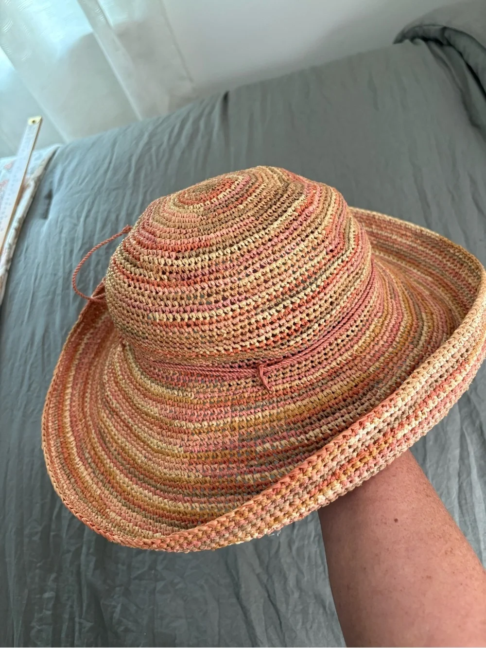 Helen Kaminski Coral Melange Raffia Woven Adjustable Sun Hat.